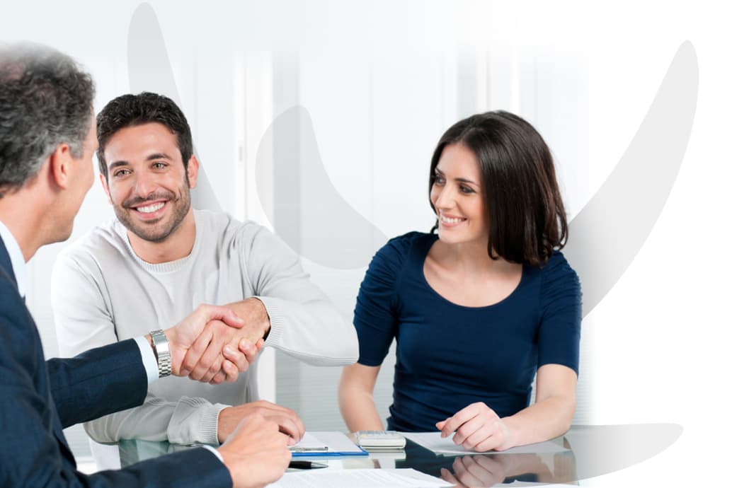 Conseiller financier avec clients